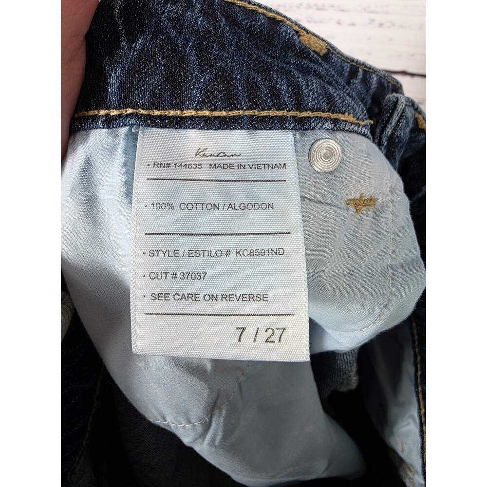 Kancan women's Denim Distressed Shorts size 7 - Picture 5 of 5